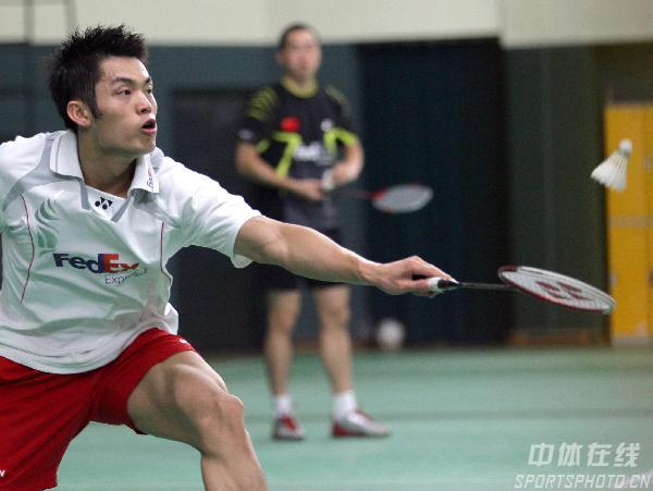 而在这令人 而在这令人