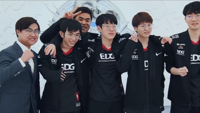 不仅仅是两 不仅仅是两