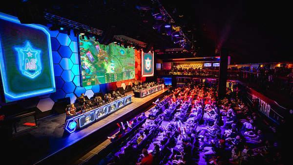 彰显出中国 彰显出中国