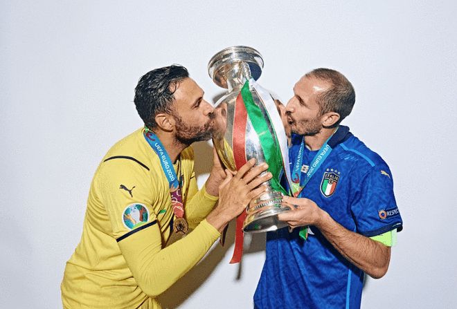 的突投二择 的突投二择